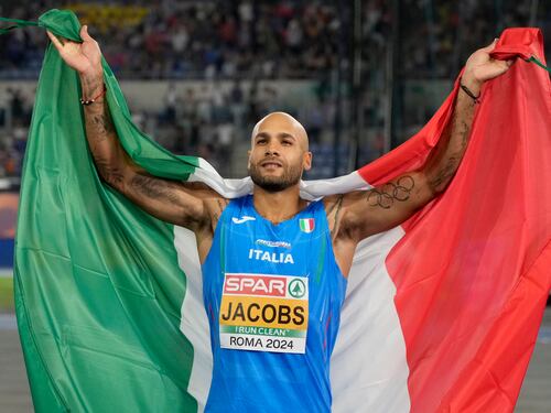 Europei di atletica, Jacobs oro nei 100, argento ad Ali. Oro anche a Fabbri (peso) e Simonelli (110 ostacoli)