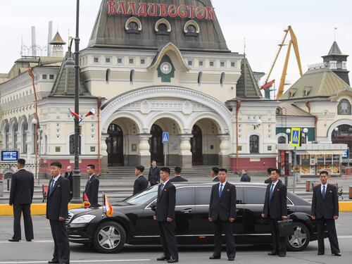 Russia, Kim Jong Un arriva in stazione a Vladivostok