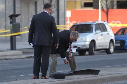 Canada, furgone su pedoni a Toronto 6
