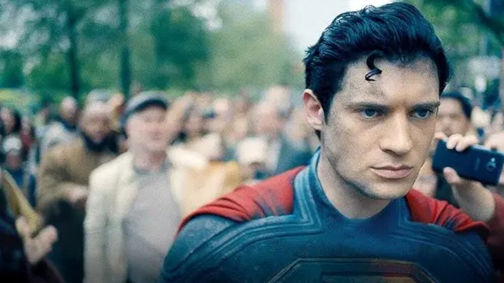 Superman umiliato dall'ideologia "woke"