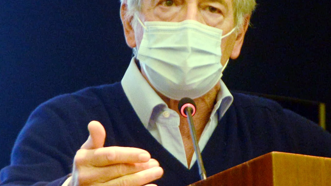 Cronici e fragili, via ai vaccini. Coi nonni si chiude a Pasqua