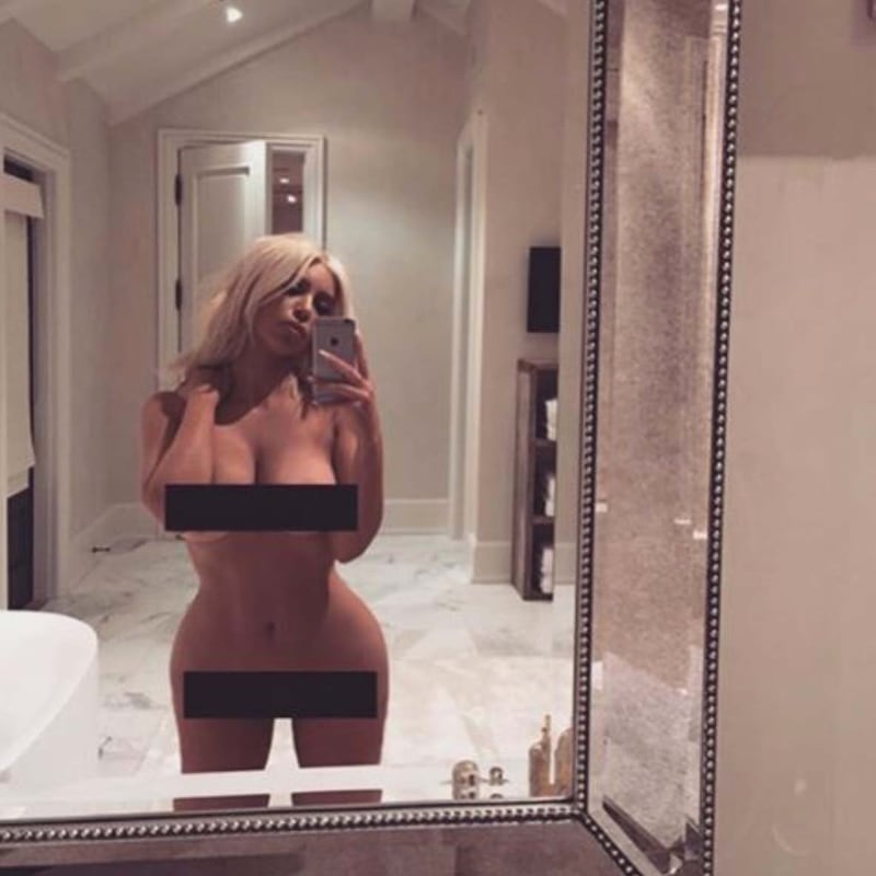 Kim Kardashian, tutti i nudi su Instagram 5