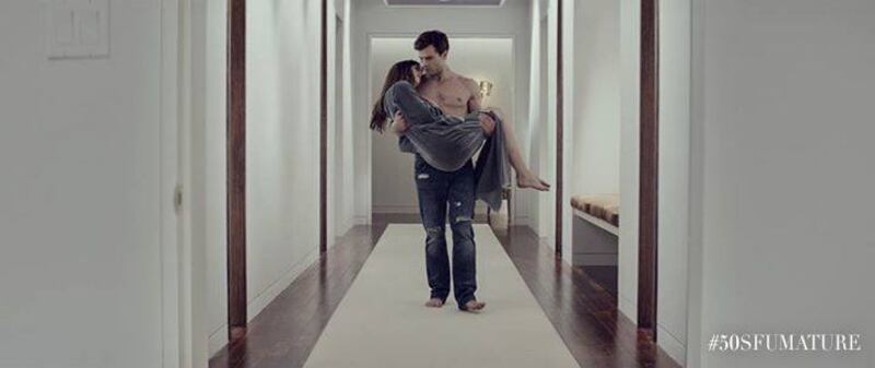 Cinquanta sfumature di grigio: scene hot 19