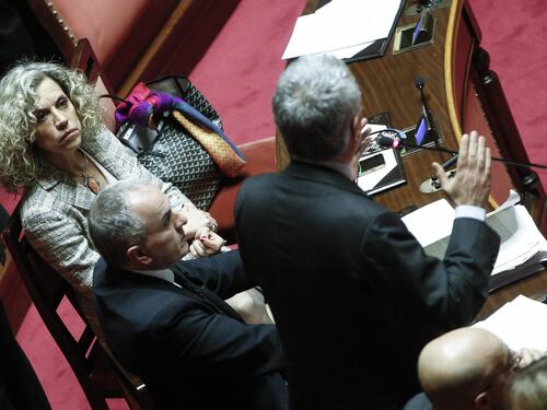 Unioni civili, il Senato approva. Ma è scontro sui voti di Verdini
