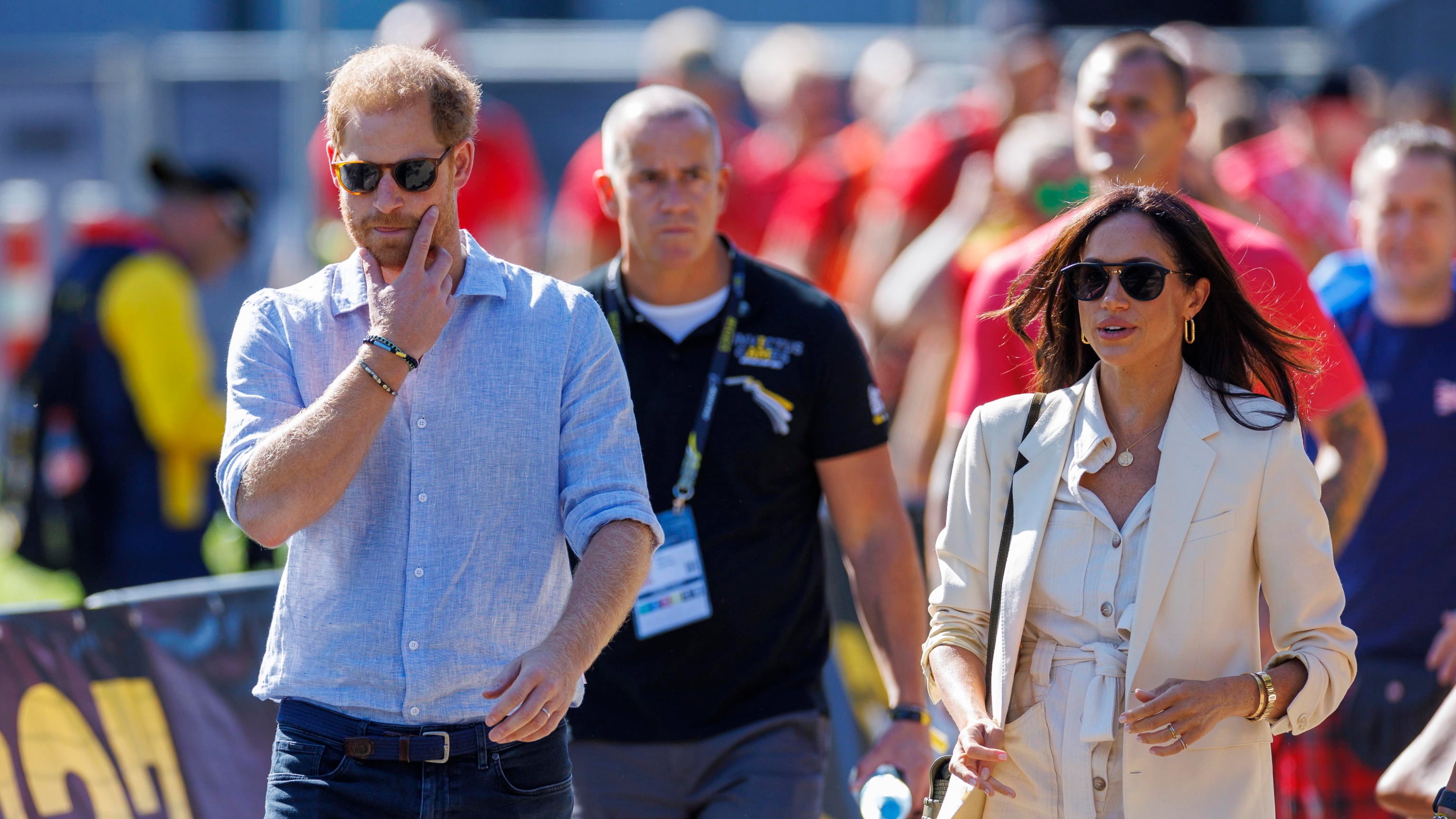 Fermata la ristrutturazione di Frogmore Cottage, verrà data al personale: la rabbia di Harry e Meghan
