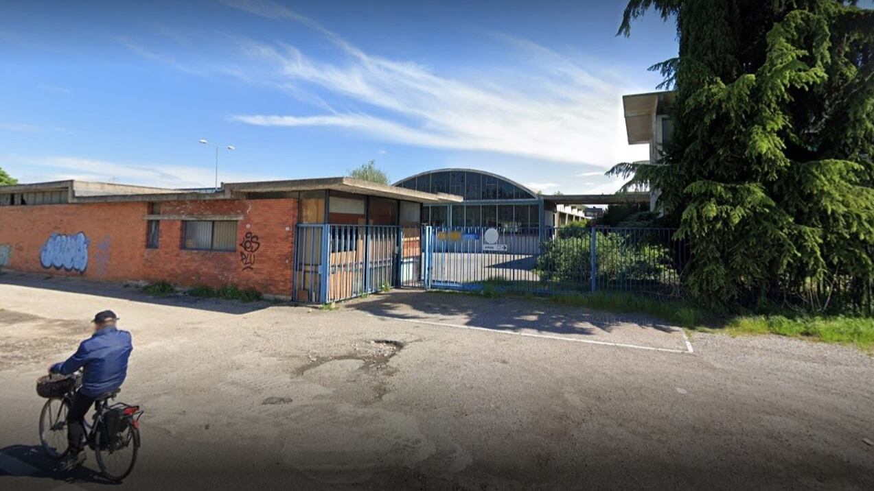 Parabiago, parente la sequestra e la accoltella: romena in ospedale