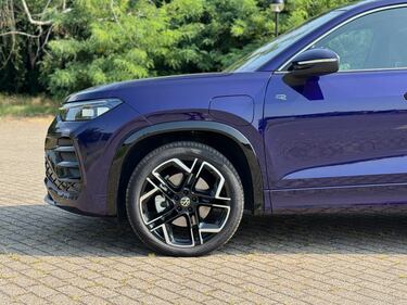 Volkswagen Tayron: guarda la gallery del nuovo SUV per famiglie, anche 7 posti 4