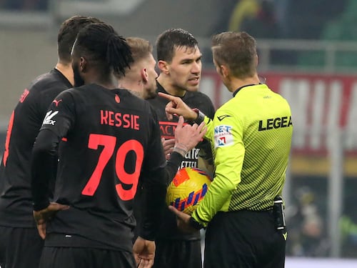 "Ma come fa a essere fuorigioco?". La furia di Pioli e del Milan su Massa