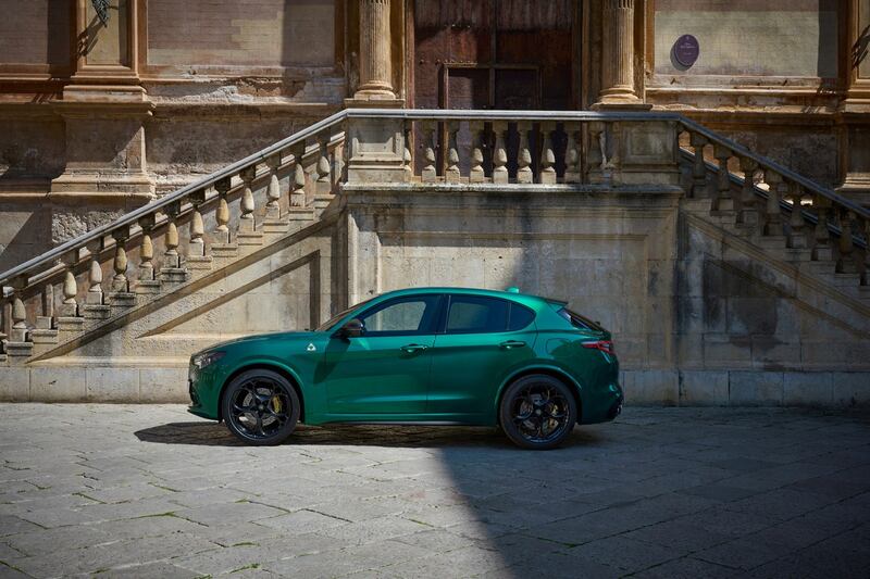 Alfa Romeo Giulia e Stelvio Quadrifoglio 100° Anniversario, guarda la gallery 44