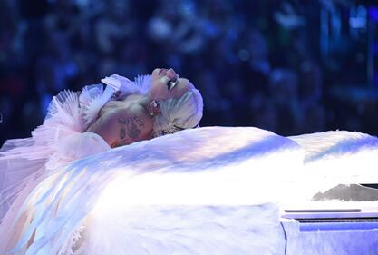 Lady Gaga sexy ai Grammy 2018 4