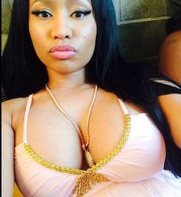 Beyoncé e Nicki Minaj insieme nel video di "Feeling Myself" 12