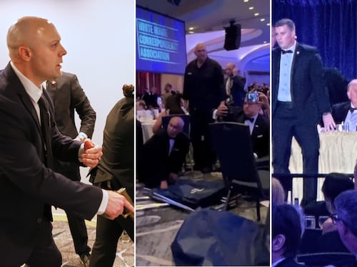 Paura alla cena con Trump, il film della sparatoria e i dubbi sulla sicurezza