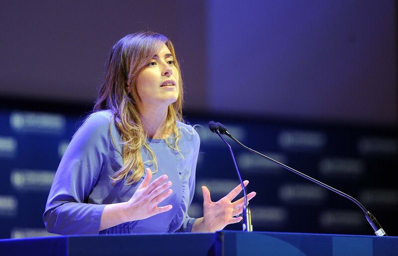Gonna birichina, così si vede la cellulite della Boschi 2