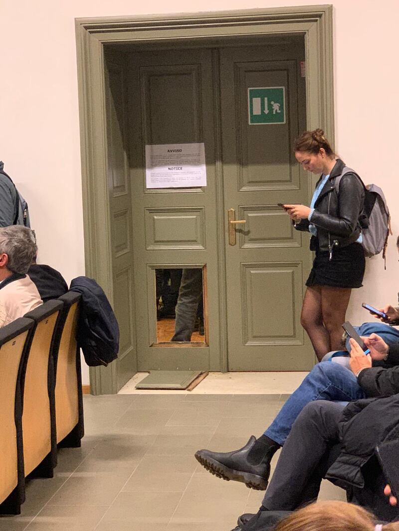 La contestazione contro Biloslavo a Trento 1