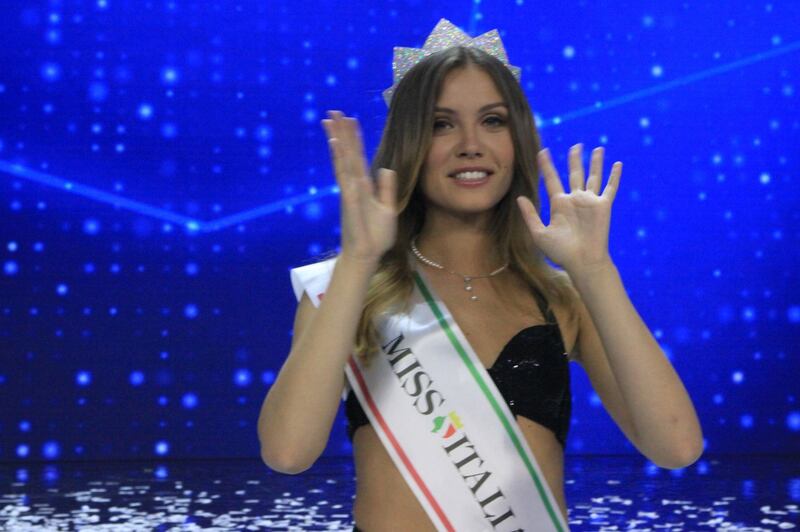Miss Italia 2017 è Alice Rachele Arlanch  17