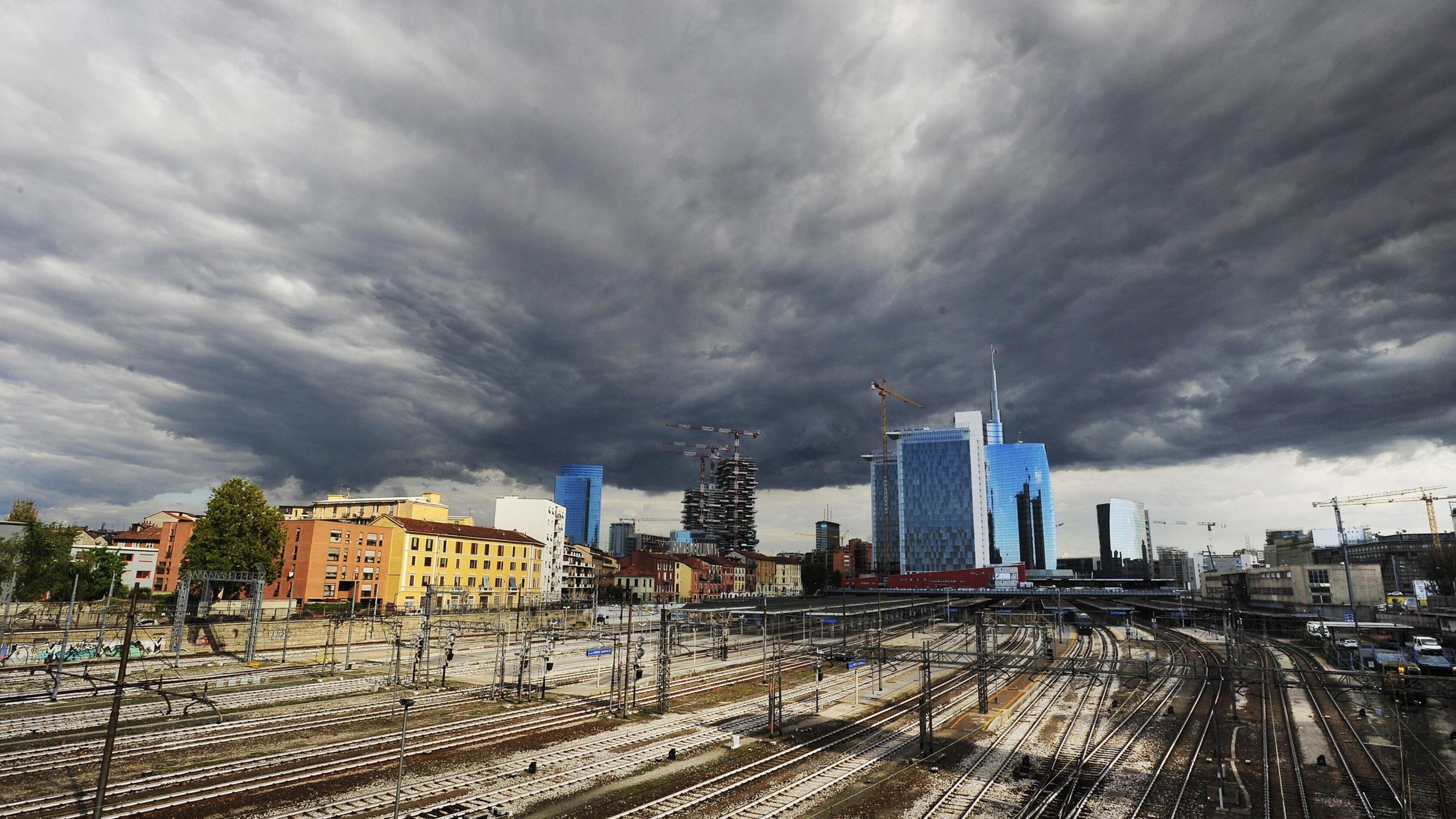 Seveso, ora il Comune chiede i danni