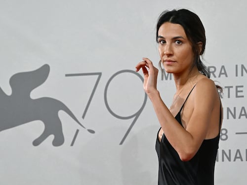 Carolina Cavalli e Pietro Castellitto sanno guardare gli errori della vita