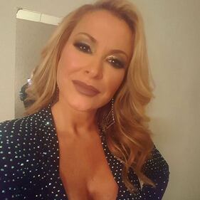 Anastacia nuda sulla copertina di Fault 5