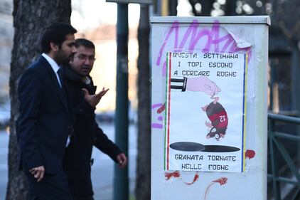 Poster contro il Torino: "Topi granata tornate nelle fogne" 1