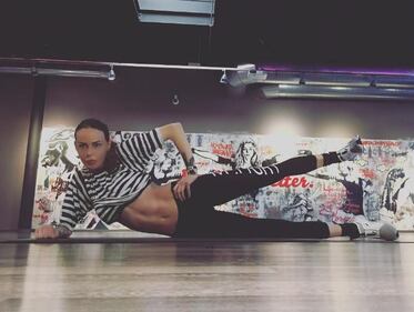 Nina Moric sexy in palestra 6