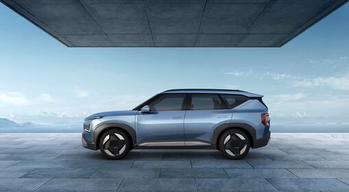 Kia EV3 e EV4 concept, guarda tutte le foto 2