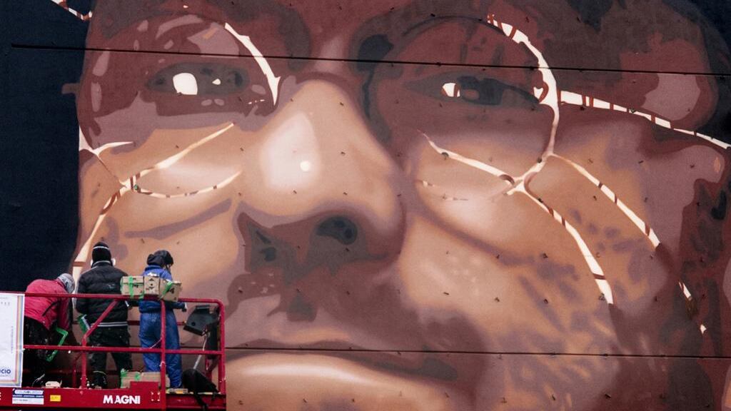 Da Lucio Dalla a Nina. Il modello Sorrento che stupisce l'Italia