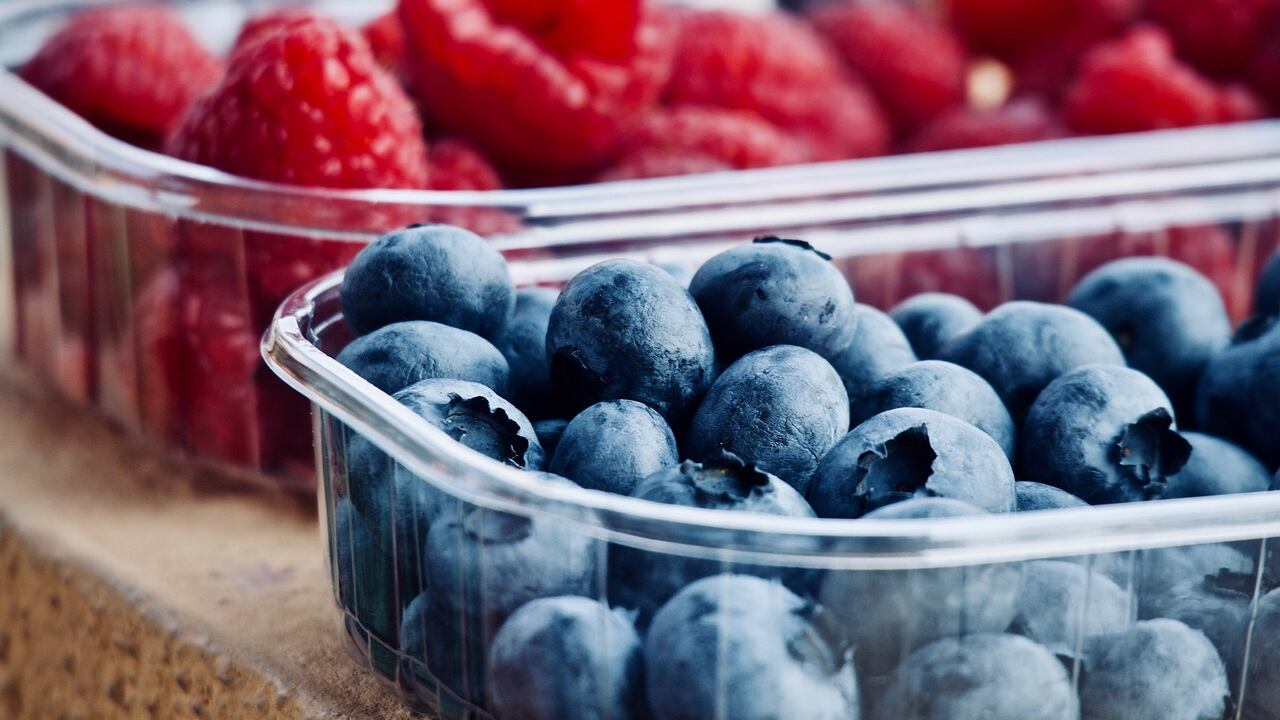Norovirus e epatite A, frutti di bosco contaminati: i lotti da non consumare