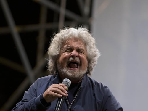 La crisi isterica dei Cinque Stelle