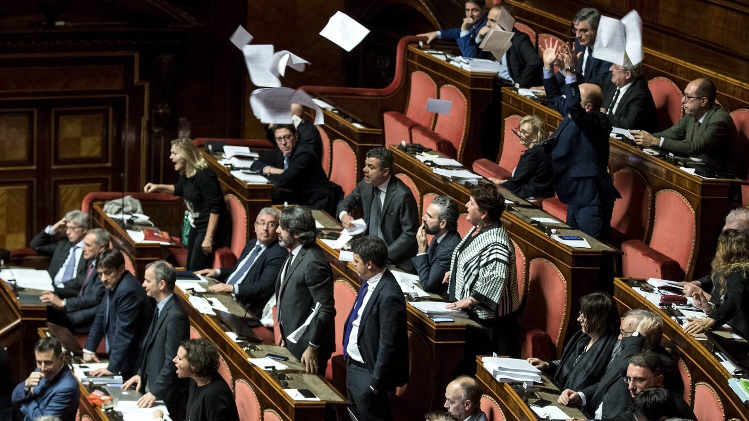 Manovra, ora il Codacons presenta un esposto in procura per "truffa agli elettori"