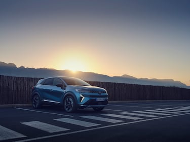 Renault Symbioz E-Tech: guarda la gallery del nuovo crossover full-hybrid 17