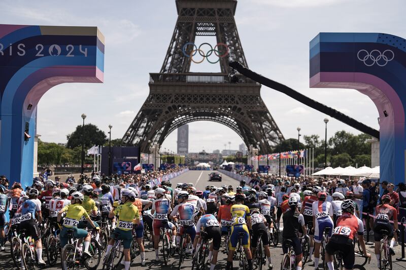 Gara in linea donne partenza Parigi 2024