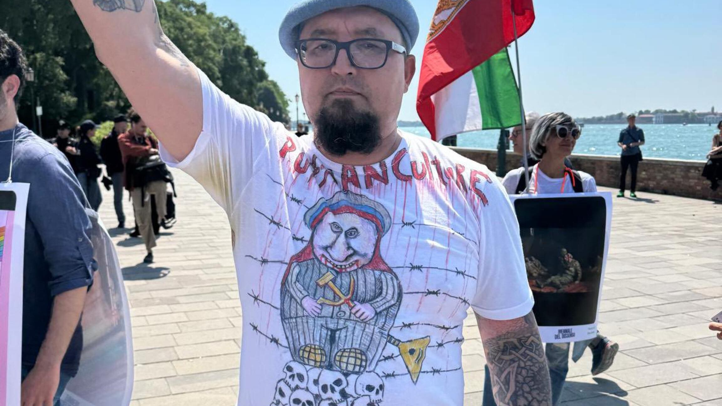 Chi era Semyon Skrepetsky, il dissidente e artista russo ucciso in Polonia