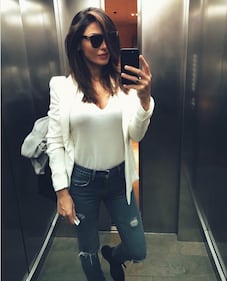 Anna Tatangelo sexy barlady 9