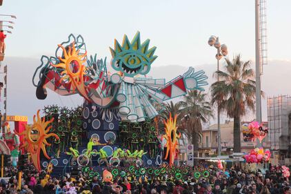 Carri al carnevale di Viareggio 1