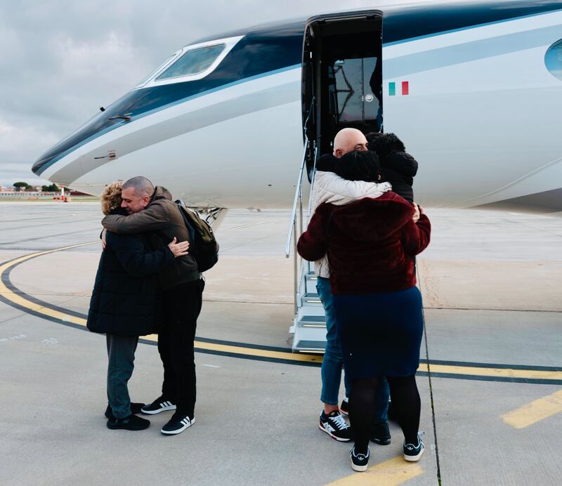 Trentini e Burlò in Italia: le prime immagini 2