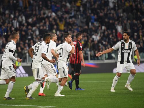 La Juventus ribalta il Milan 2-1: lo scudetto è a un passo