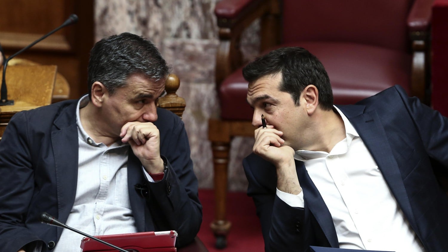 L'austerity pesa su Atene: il Pil ripiomba sottozero