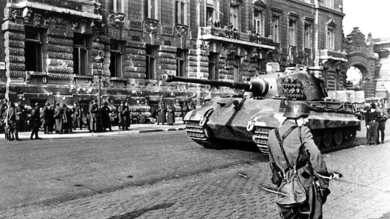 Guerra in ambasciata: le feluche italiane dopo l'Otto settembre