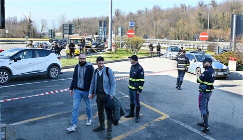 L’area di servizio scenario della sparatoria alle porte di Ivrea 1