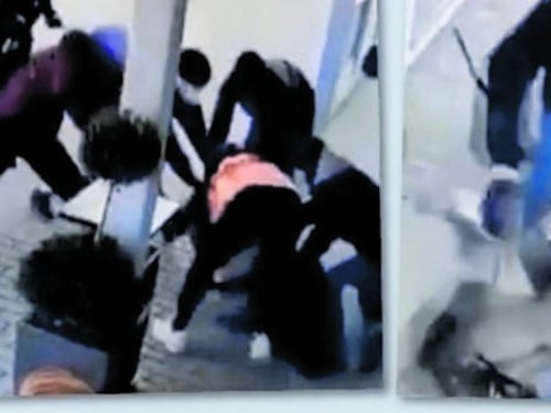 Quei violenti pestaggi del 2023. Una "caccia al fascista" con il manganello retrattile
