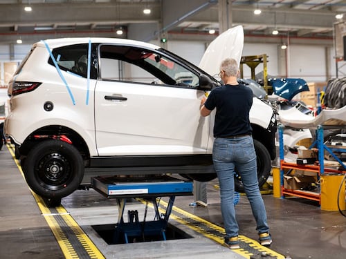 Aixam-Mega lancia la Minauto Access 100% elettrica e inaugura il nuovo stabilimento in Francia