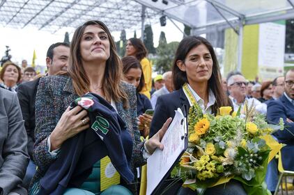 Quel feeling tra Virginia Raggi ed Elisa Isoardi 1