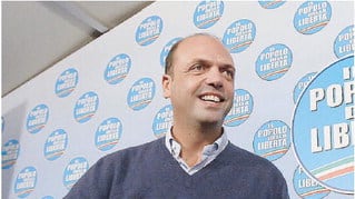 Primarie, per i bookmaker Alfano è già primo