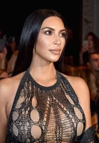 Kim Kardashian in biancheria intima alla Paris Fashion Week 32