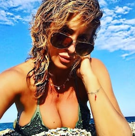 Sabrina Salerno sexy al sole 6