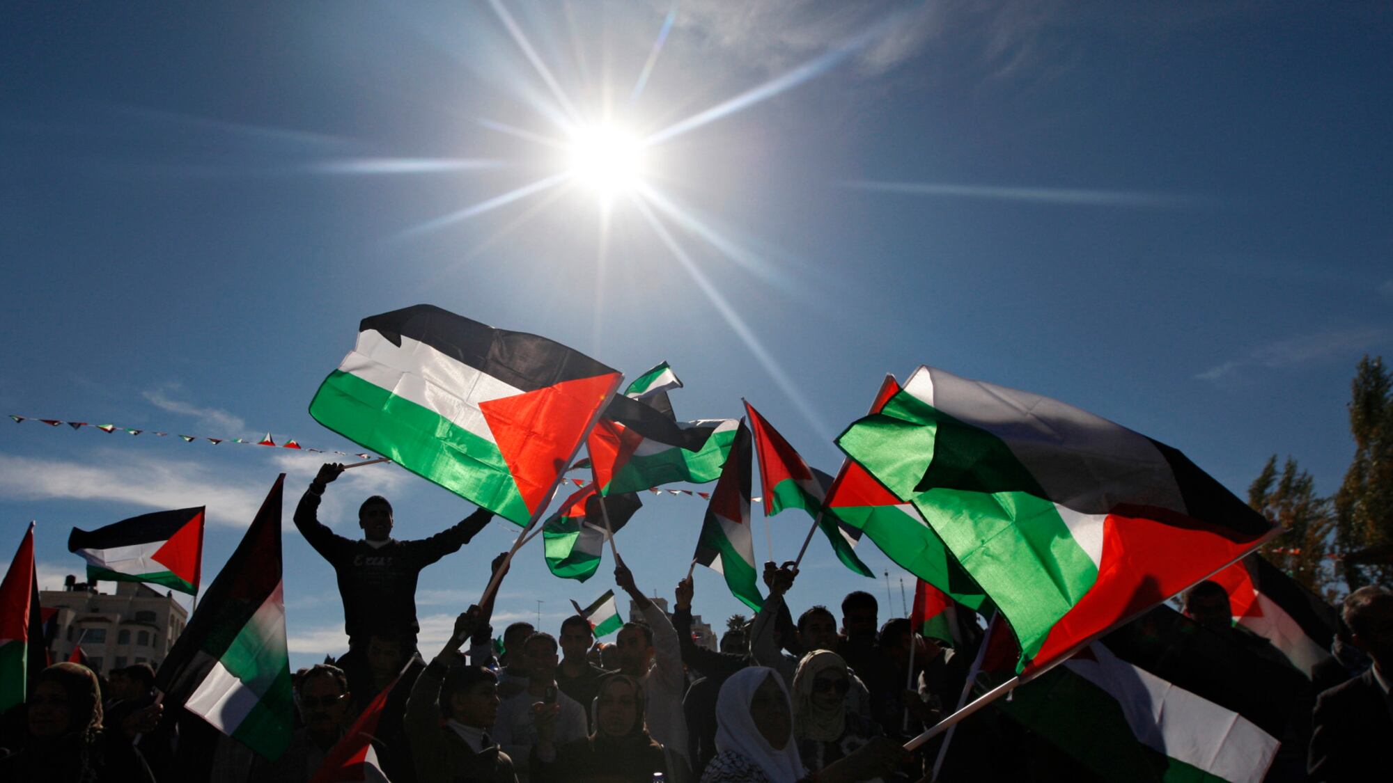 Il parlamento Ue apre: riconoscere la Palestina