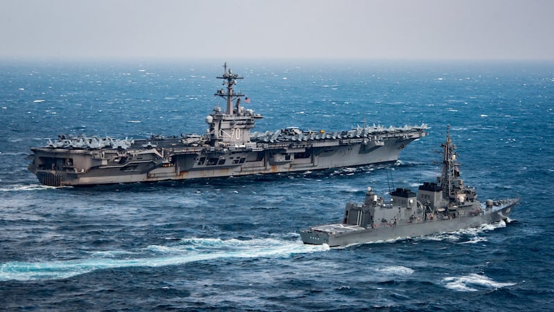 La portaerei Carl Vinson 5
