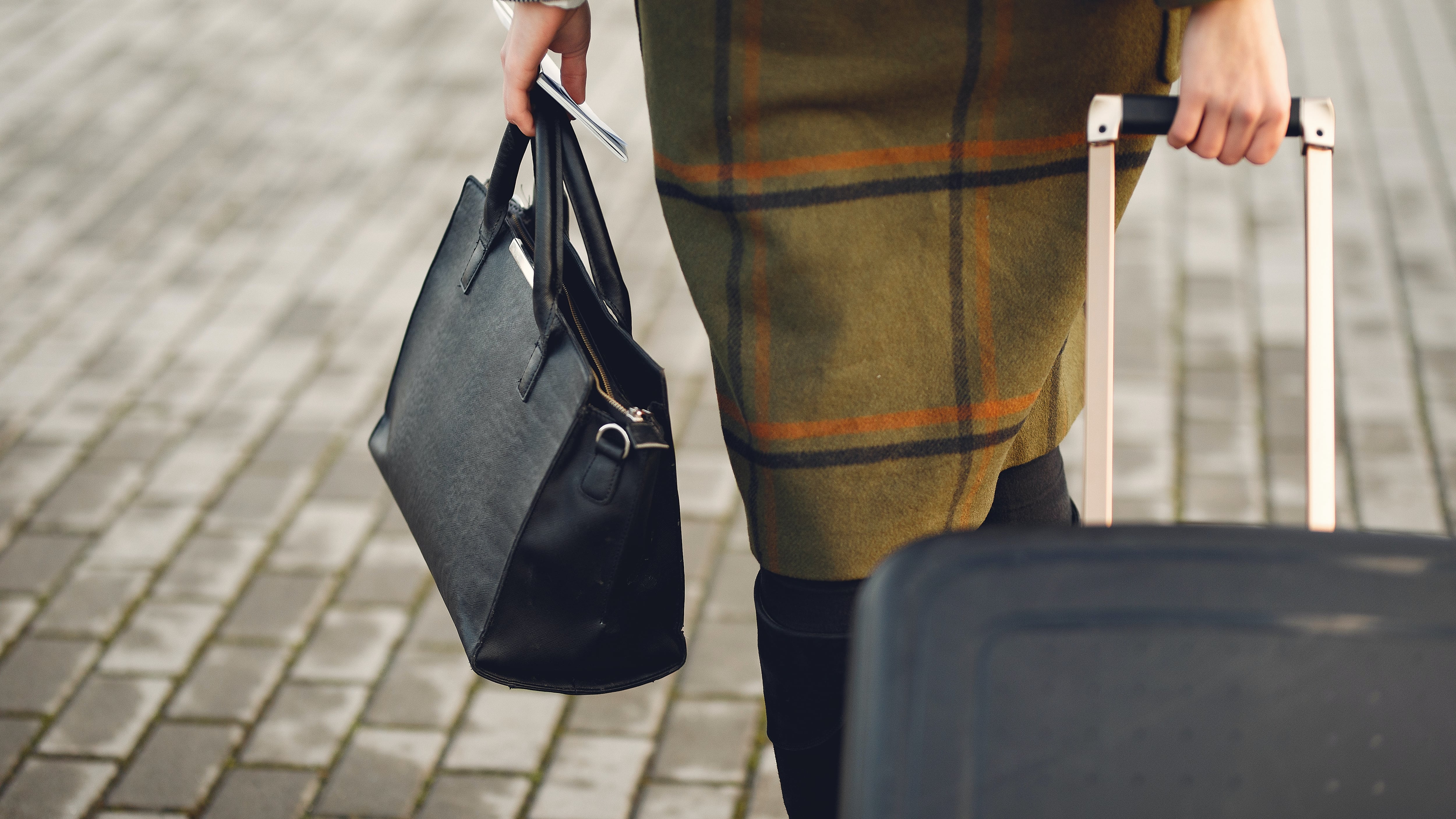 Zaini viaggio, lucchetti e organizer: i kit per viaggi sicuri e organizzati