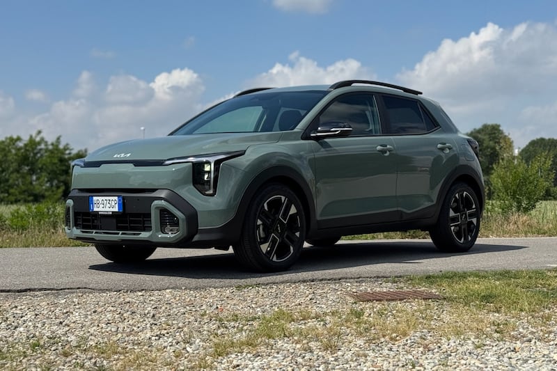 Nuova Kia Stonic: si aggiorna, è ibrida e ancor più completa