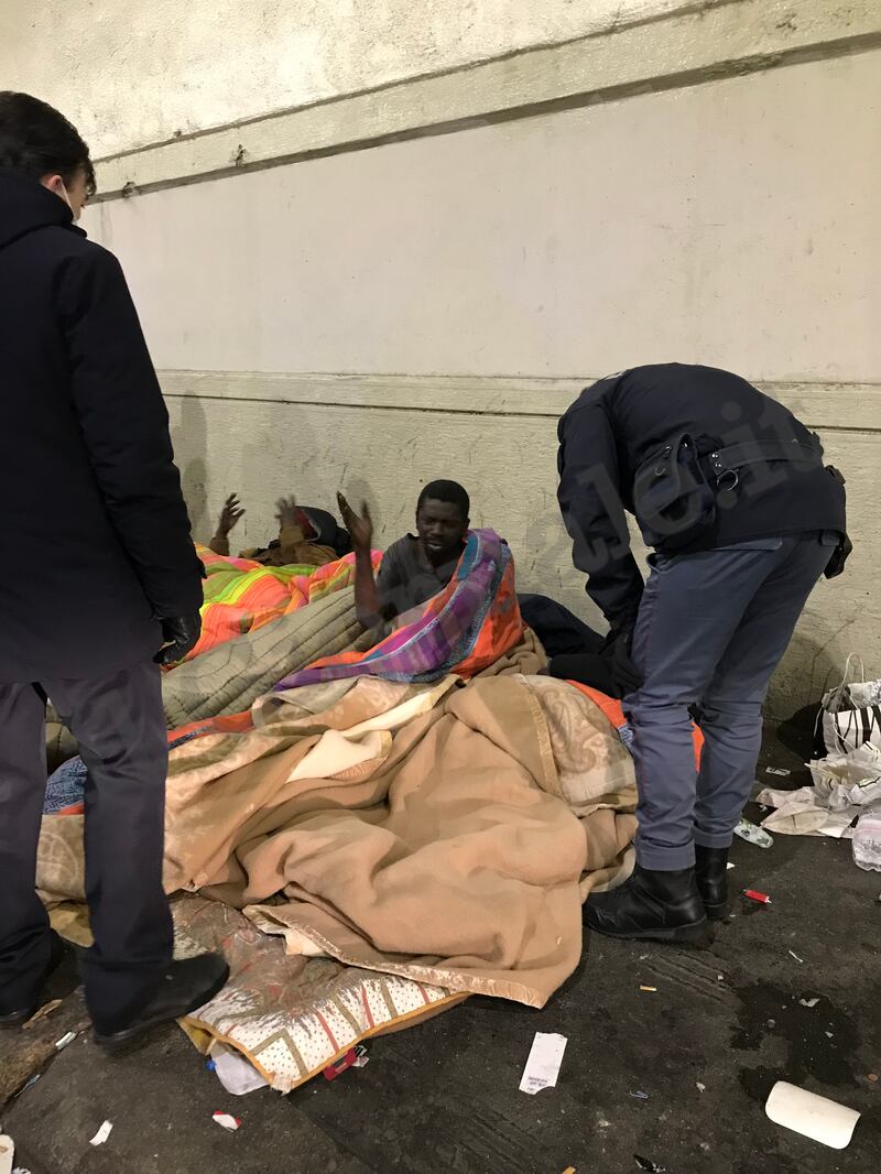 Sgomberato il tunnel in Centrale: degrado fuori controllo 4